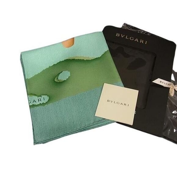 Bvlgari Scarf - Green 100% Silk Women's Tree Pattern Large Size Never Used